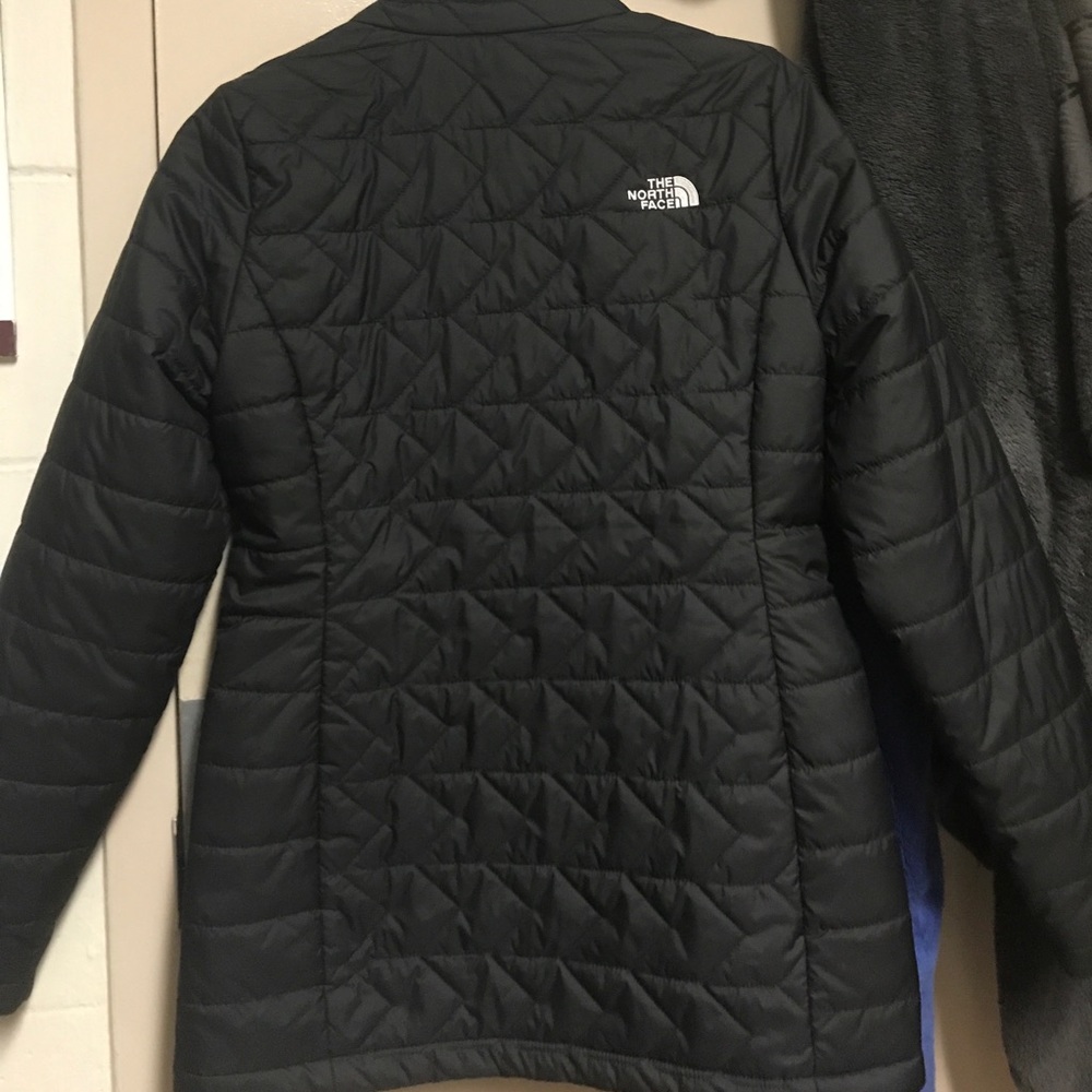 North face jacket - Picture 4 of 6